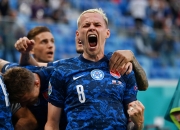 米兰体育网页版-瑞典队在激烈的比赛中获得胜利