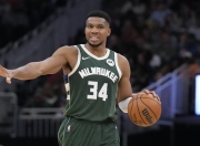 米兰体育app入口-雄鹿大胜爵士