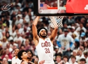 米兰百家乐-热火主场击败猛龙，保持不败纪录的简单介绍