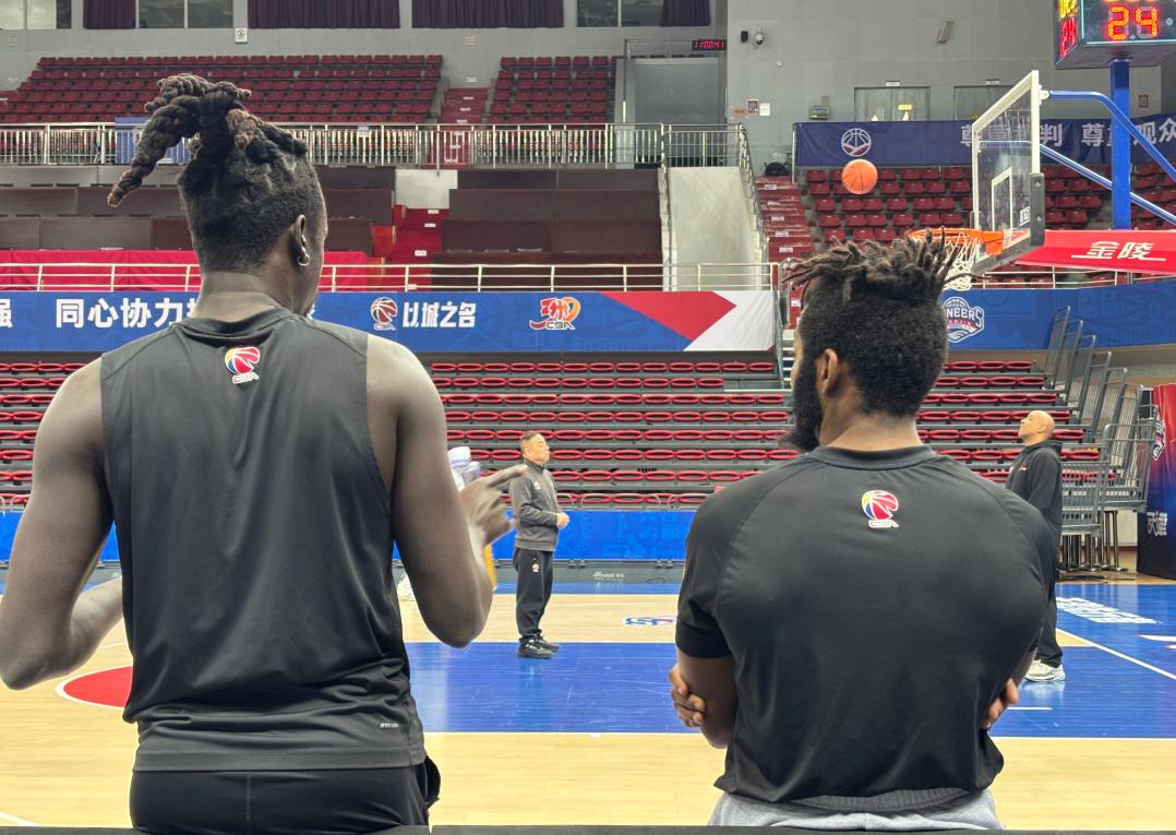 华连特主力伤愈复出,有望迎来反弹 华连特主力伤愈复出,有望迎来反弹