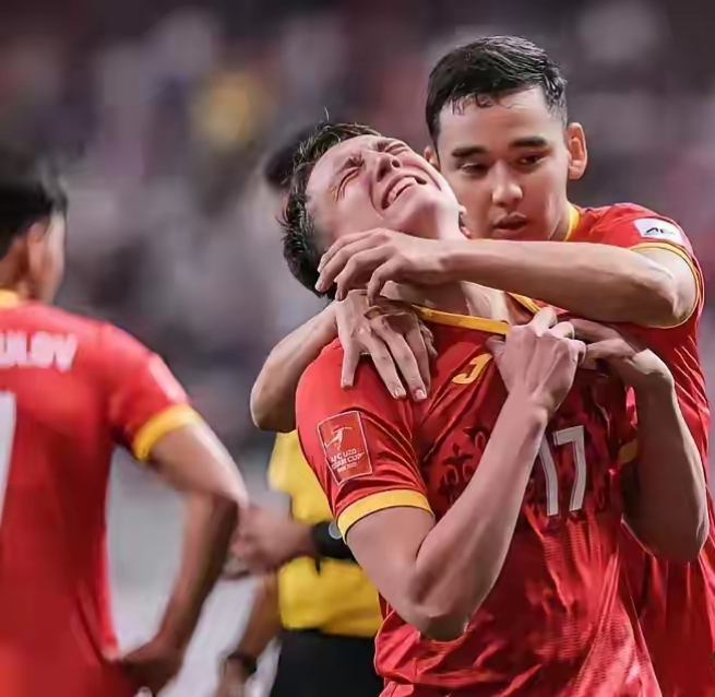 关于沃尔夫斯堡大胜雷根斯堡,力压对手晋级的信息 关于沃尔夫斯堡大胜雷根斯堡,力压对手晋级的信息