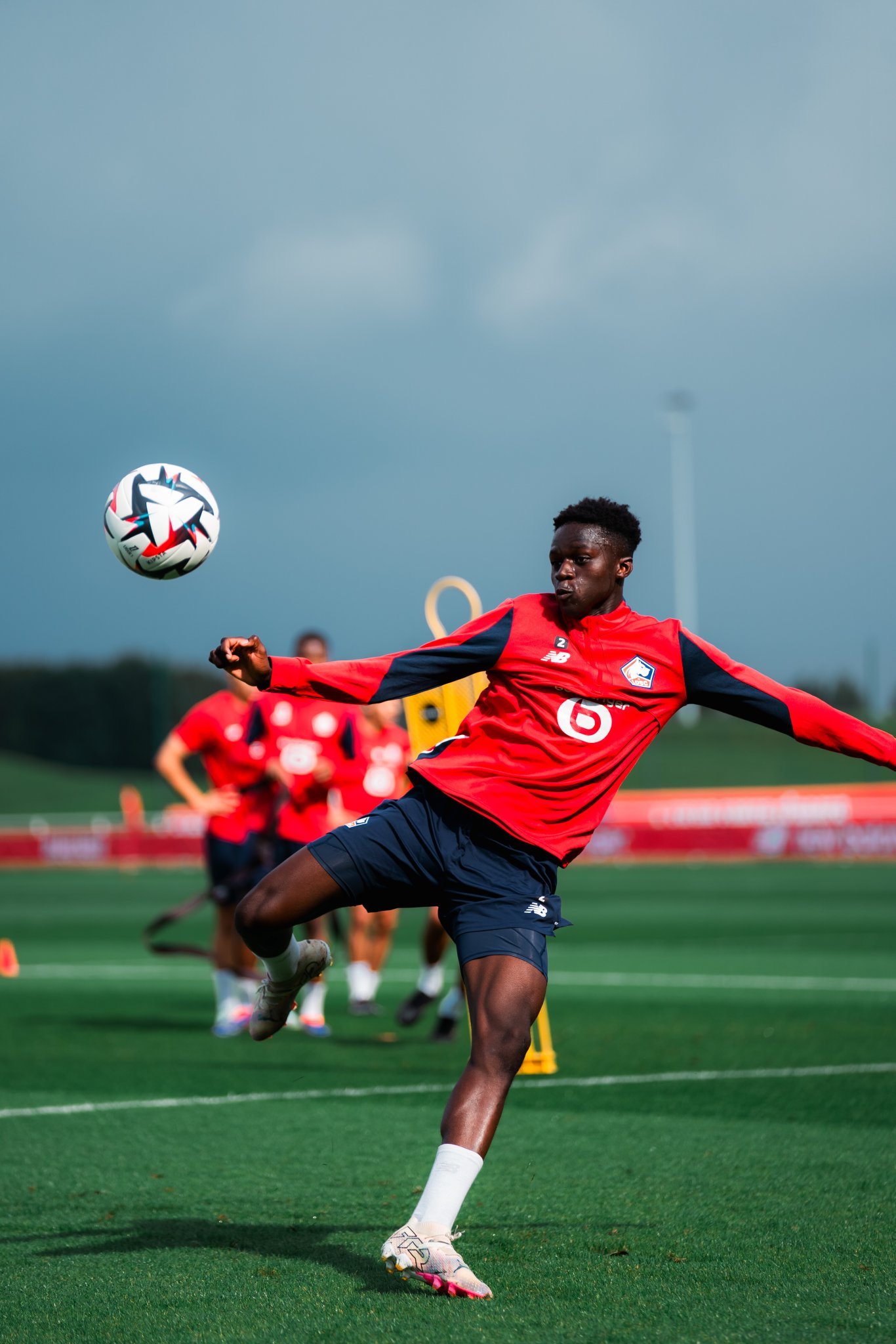 里尔连续两场胜利，法甲冲击变得更加激烈