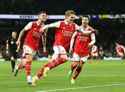 阿尔德肖主场取胜,士气高昂 阿尔德肖主场取胜,士气高昂