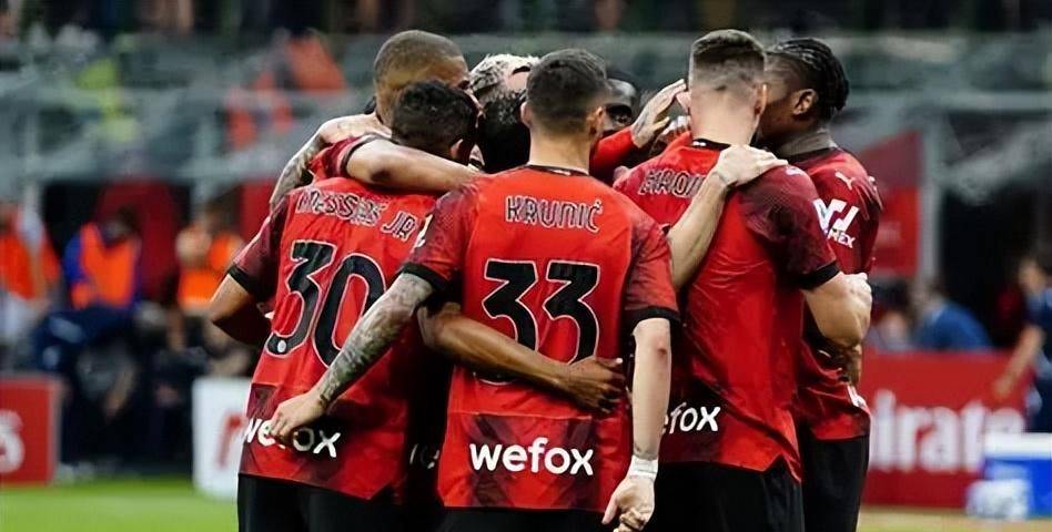 AC米兰客场大胜,重回联赛前三 AC米兰客场大胜,重回联赛前三