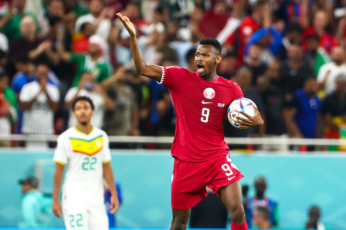 切沃诠释勇气，顽强晋级决赛