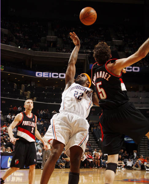 关于开拓者大胜山猫,连胜势头不减的信息 关于开拓者大胜山猫,连胜势头不减的信息