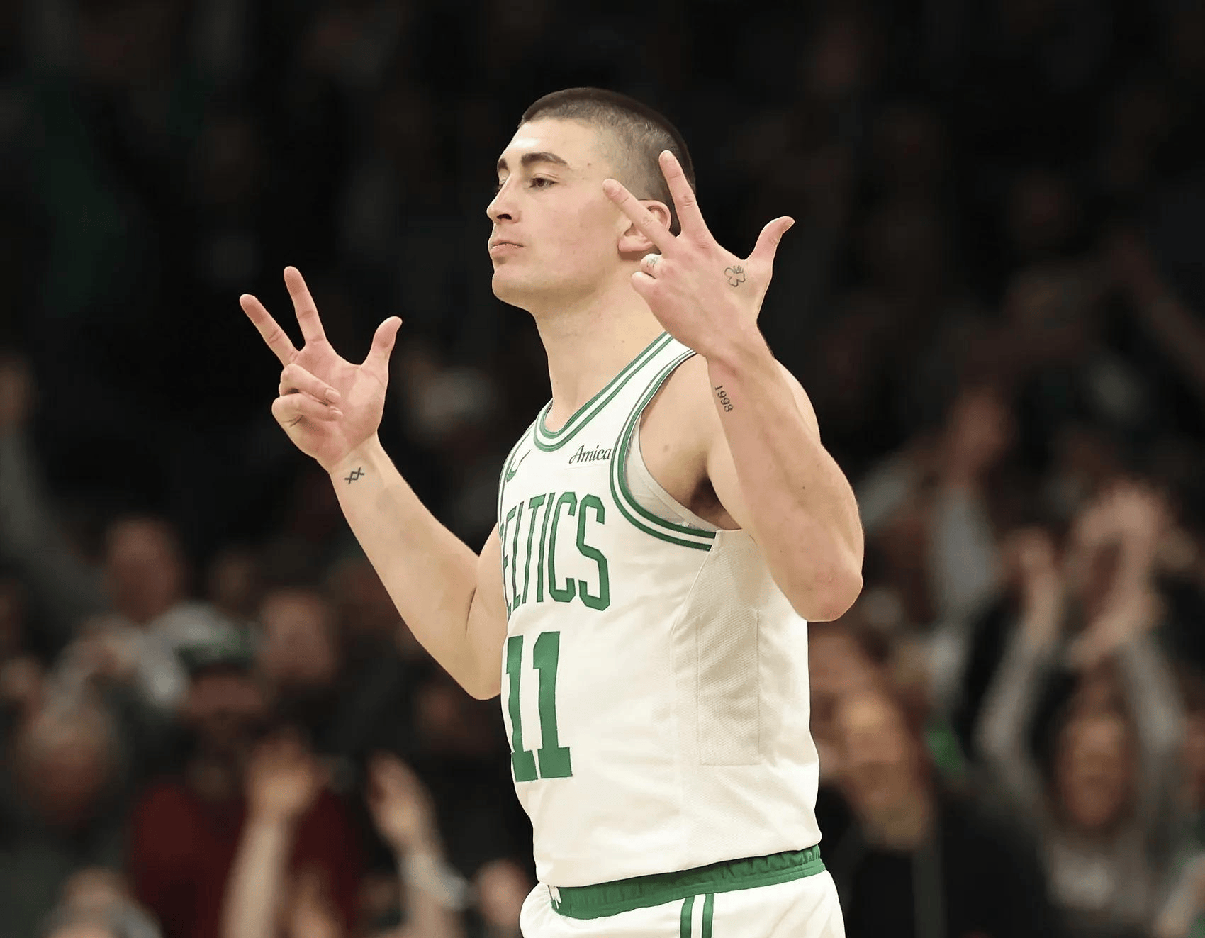 凯尔特人主场大胜尼克斯 凯尔特人主场大胜尼克斯