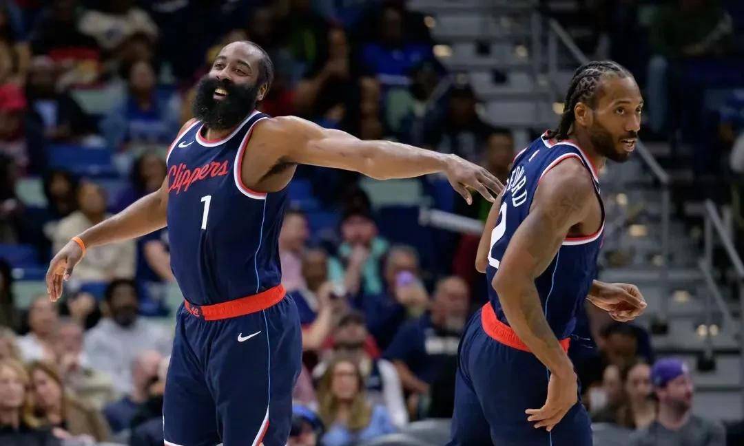 快船底气比赛火辣交缠